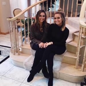 Meet your Posher, Vasi